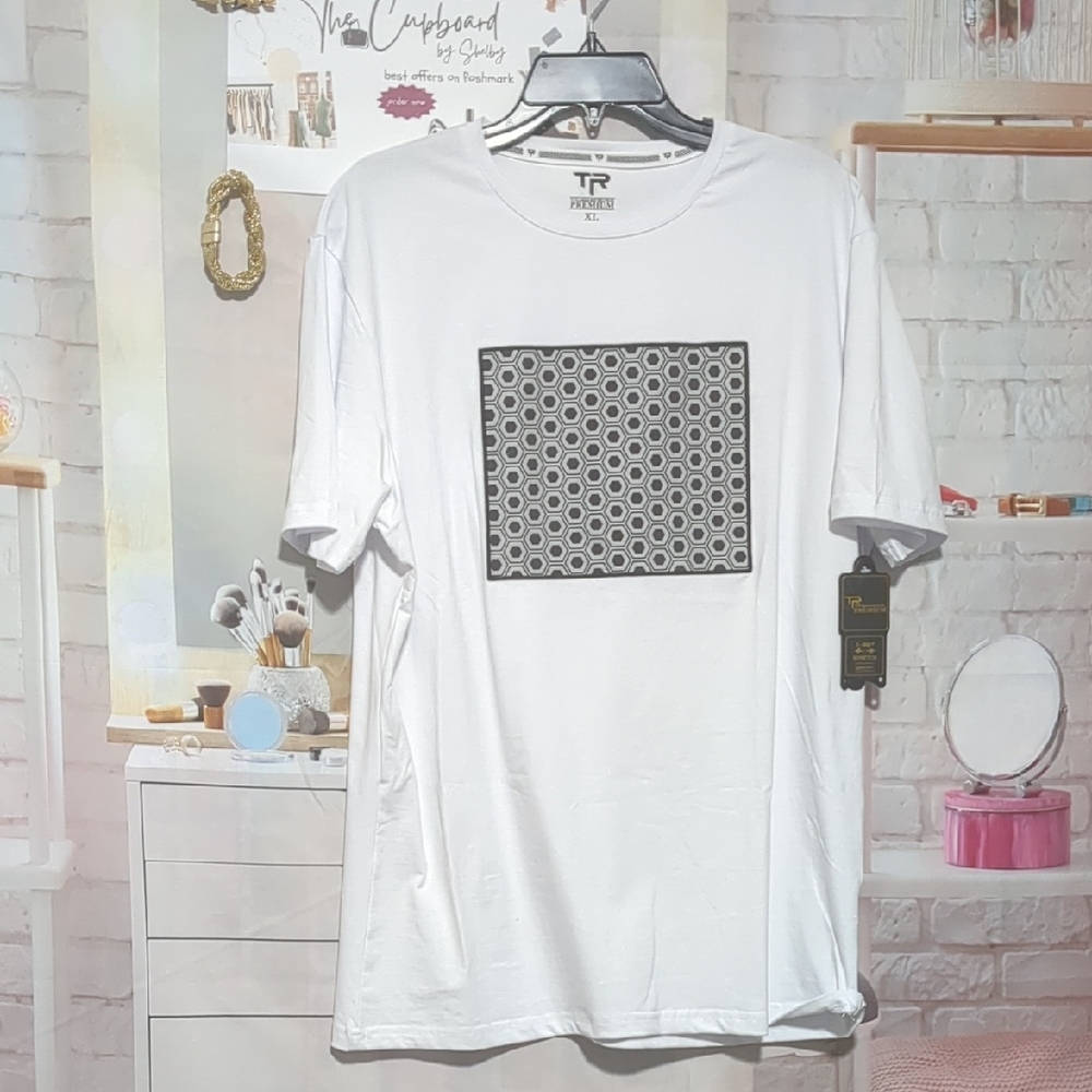Men's White Graphic T-Shirt